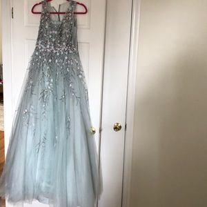 Beautiful beautiful evening gown